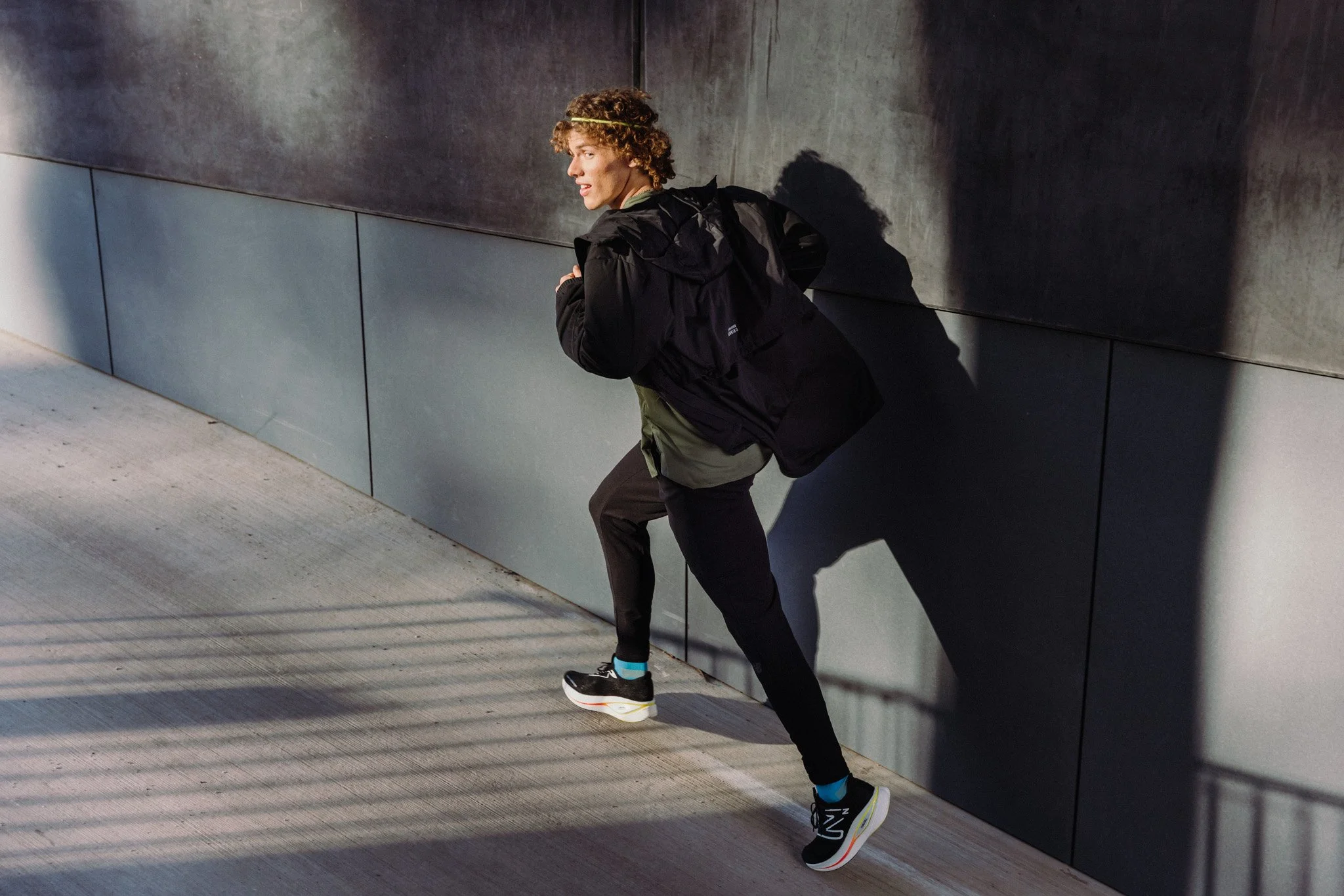 reklamas-sporta-fotosesija-skriesana-running-photoshoot-sports-28312.jpg