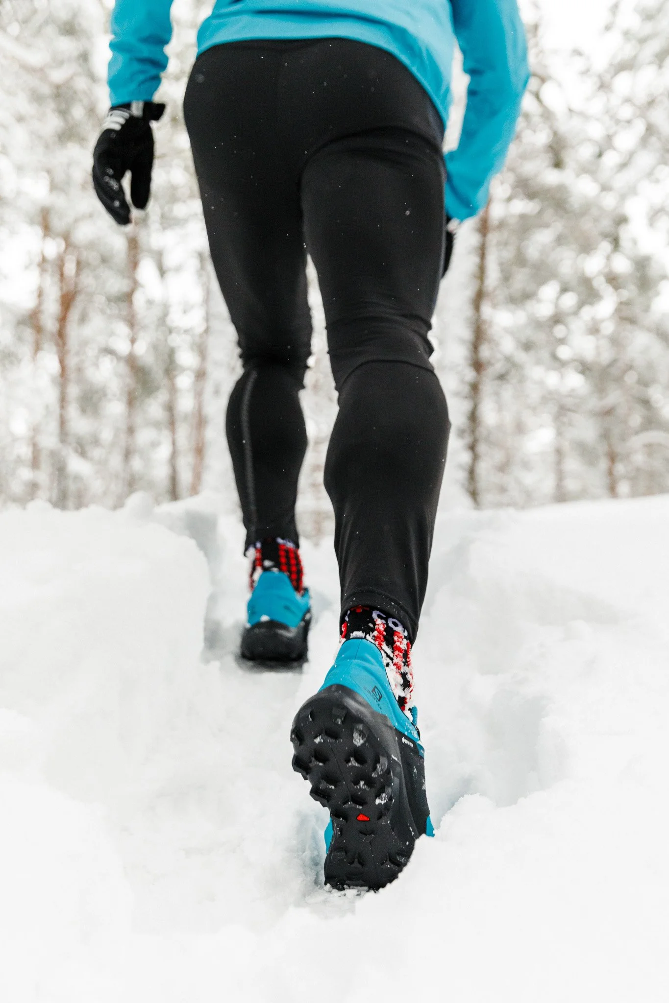 reklamas-sporta-fotosesija-skriesana-running-photoshoot-sports-17544.jpg