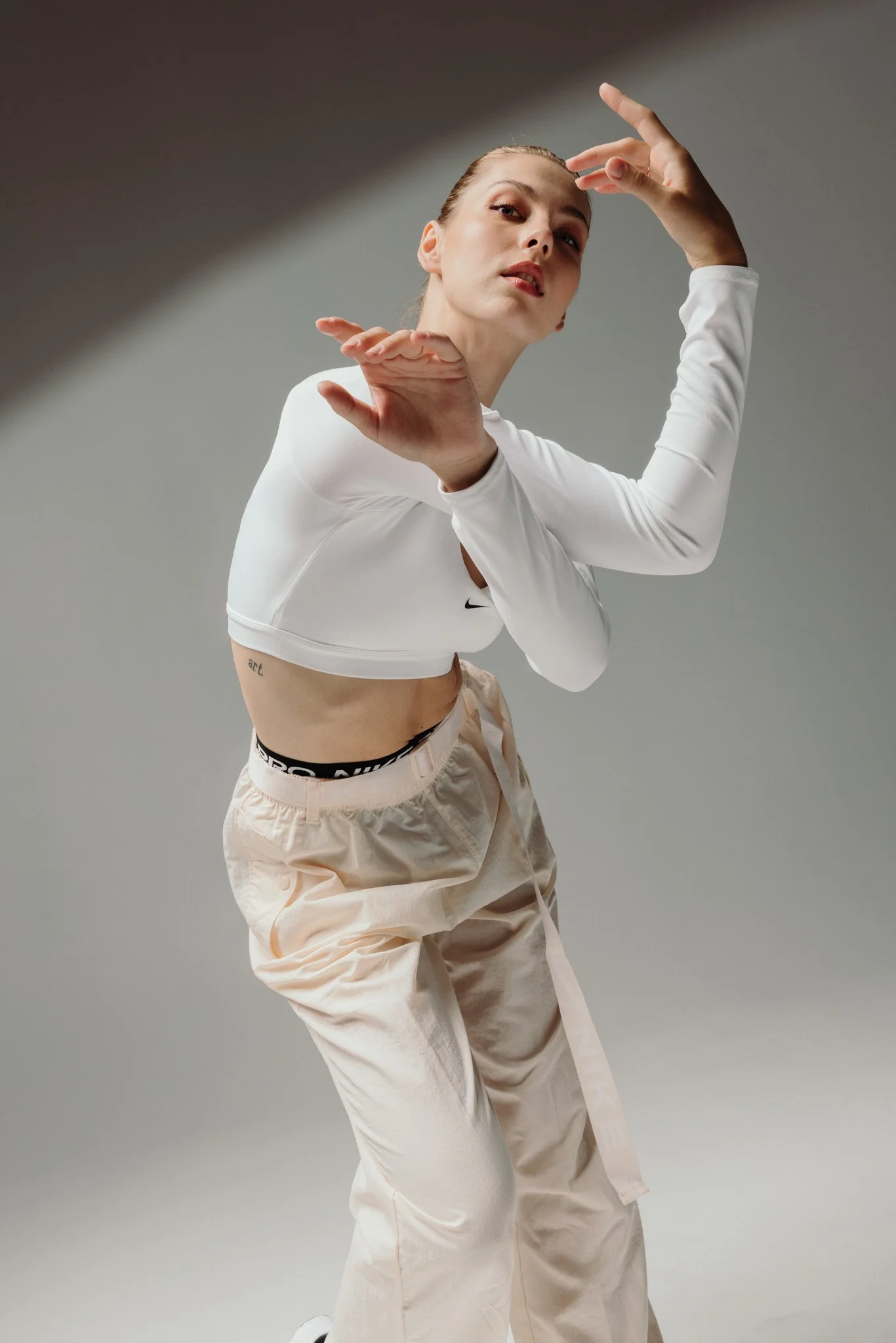 reklamas-sporta-fotosesija-skriesana-running-photoshoot-sports-15494.jpg