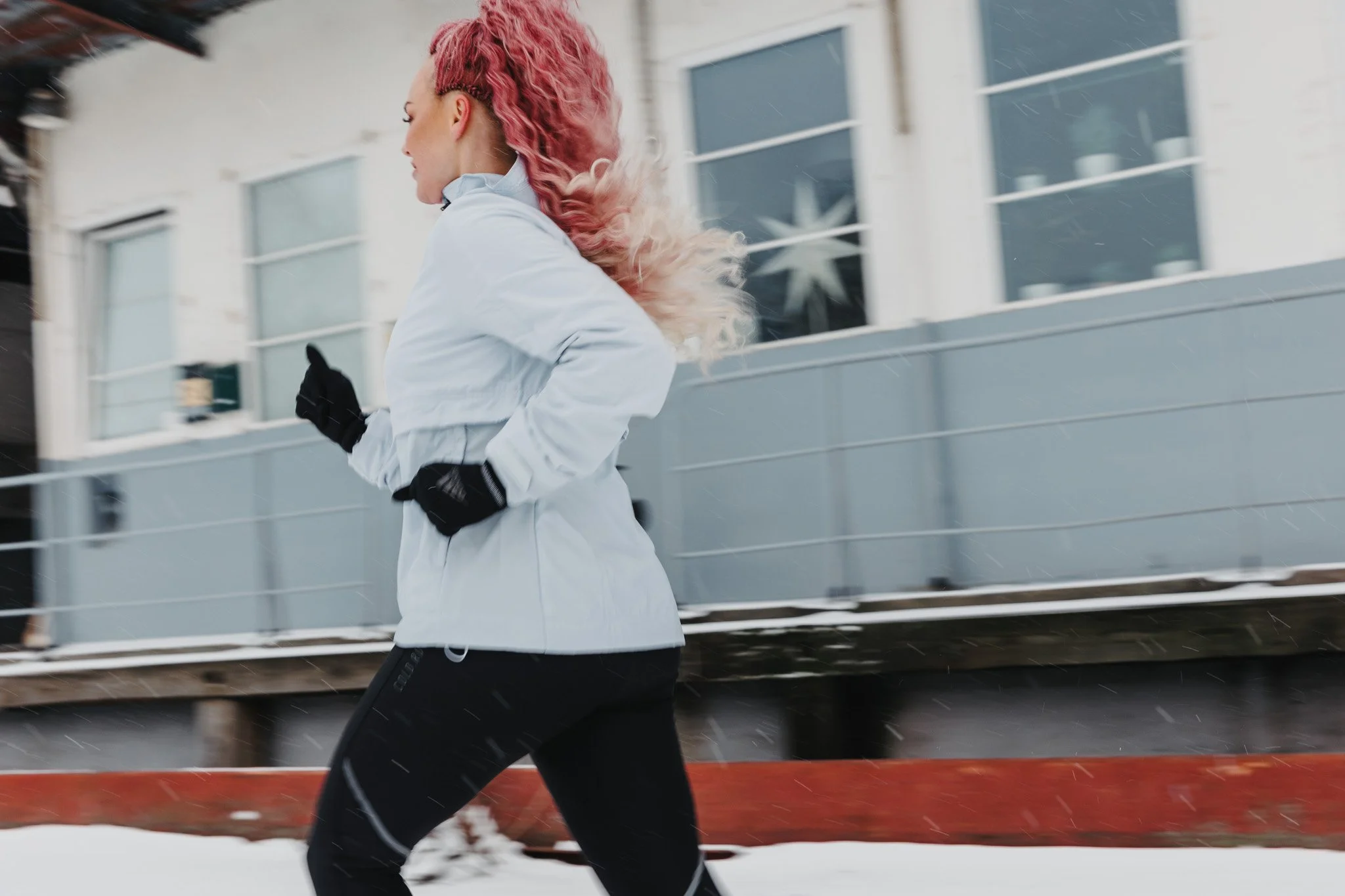reklamas-sporta-fotosesija-skriesana-running-photoshoot-sports-20733.jpg
