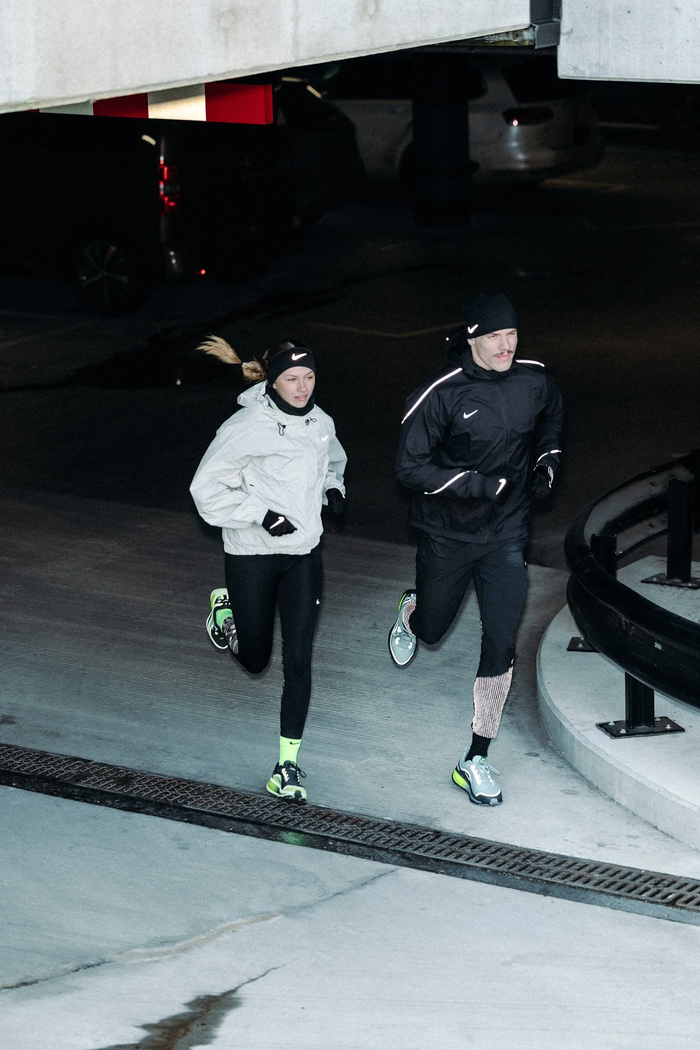 reklamas-sporta-fotosesija-skriesana-running-photoshoot-sports-7370.jpg