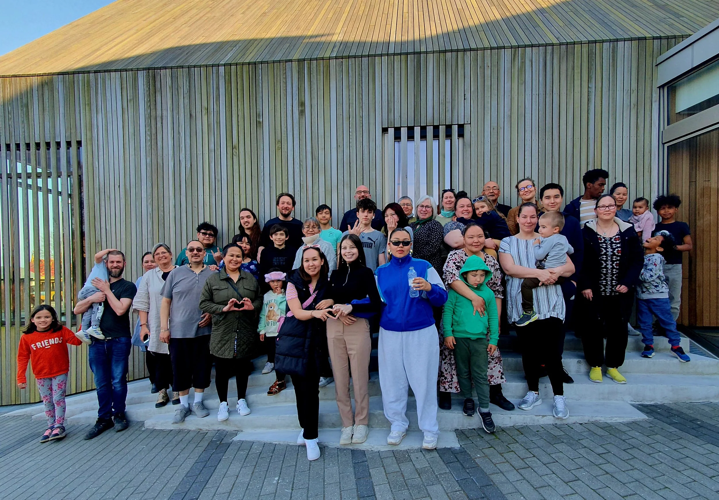 Meeqqat inuusuttullu ilungersunartumik inuunermik eqqugaaqqasut sullinnissaat soqutigisariviuk?