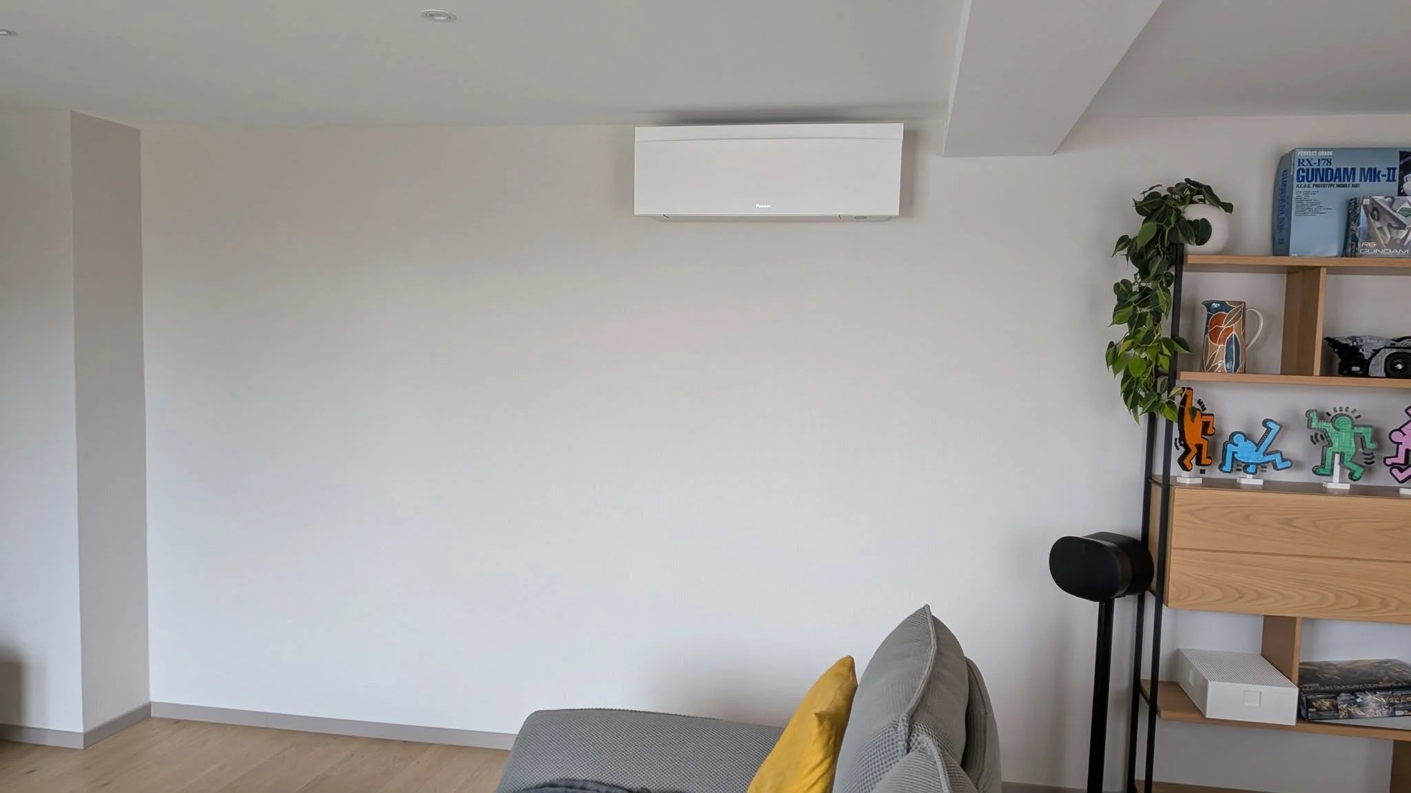 Voici une image du salon tel qu'il était avant.
