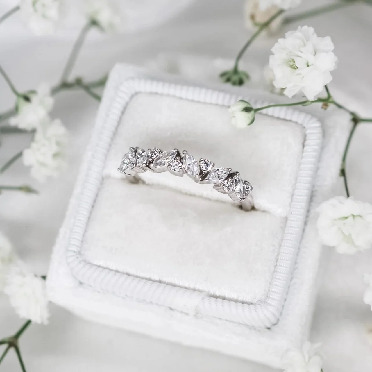 Marquise & Brilliant Cluster Half Eternity

Available in 9ct Yellow, White and Rose Gold, 18ct Yellow, White and Rose Gold and Platinum.
Available with Lab or Natural Diamonds