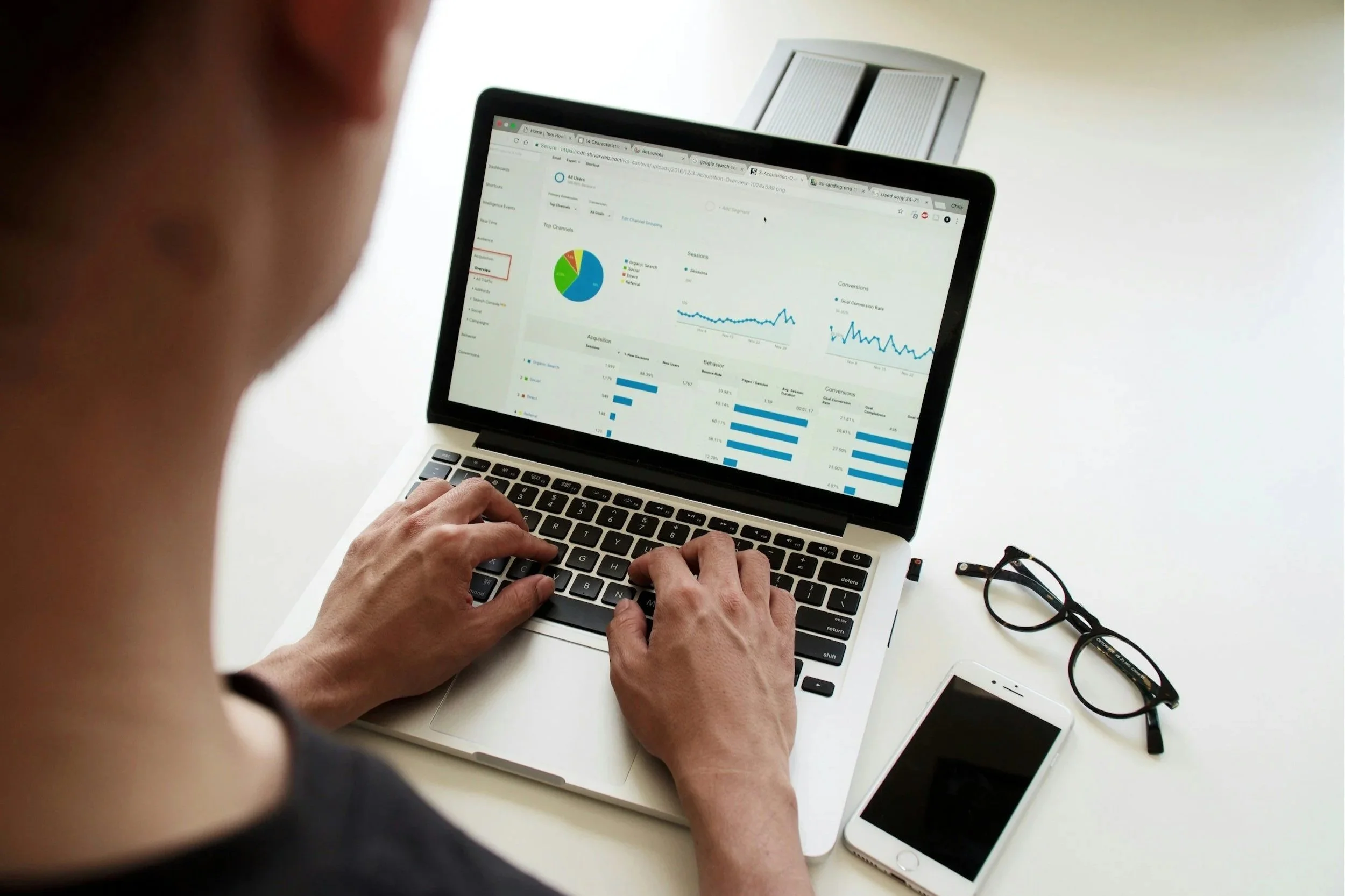 How to Simplify Reading Your Accounts for Business Success