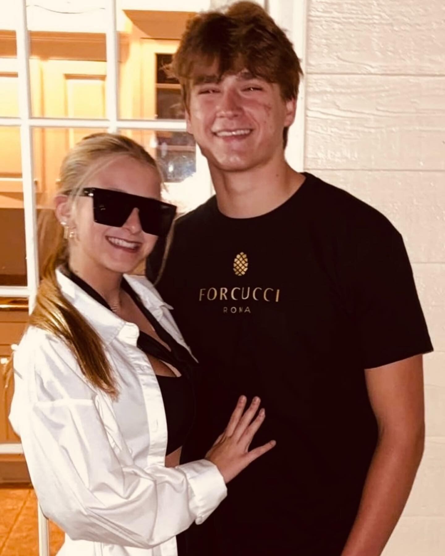 It&rsquo;s not Old Spice, it&rsquo;s the Forcucci Tee @d_roden06 knows what&rsquo;s up. 

#forcucci #streetwear #pigna #JCHS #alpharetta #americanteenager #bigpoppa