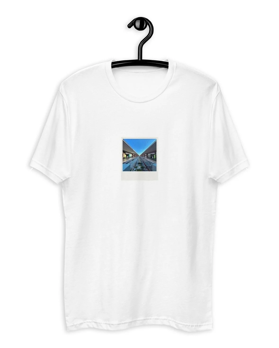 Forcucci Termini Polaroid tee. Graphic on front, classic Pigna logo on back neck. SWIPE for details on graphic. 

Now available on website. Use code NERO for 50% off today for Black Friday. 

#forcucci #cucci #streetwear #fashioninspo #roma #pigna #i