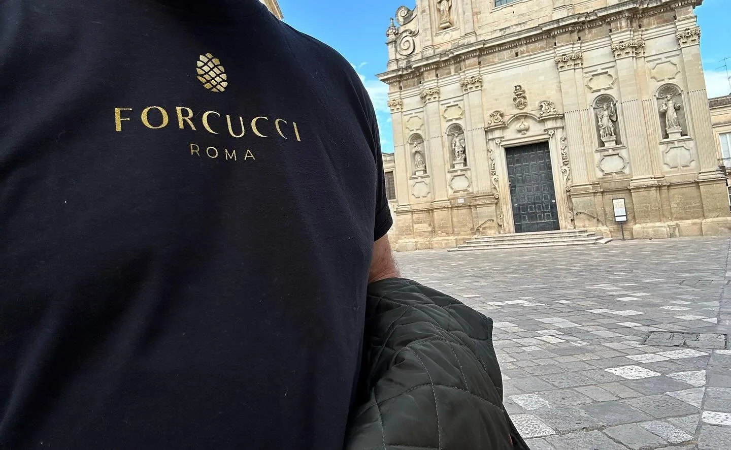 Forcucci Roma seen in Lecce. 

#forcucci #roma #lecce #beoriginal #undergroundbrand #styleinspiration #fashioninspo #stylegram #pugliaview