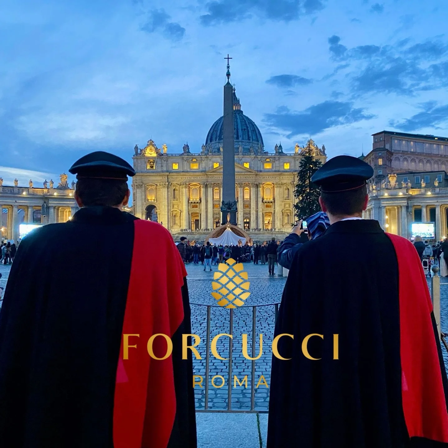 A touch of Red is just right. 

#forcucci #roma #beoriginal
