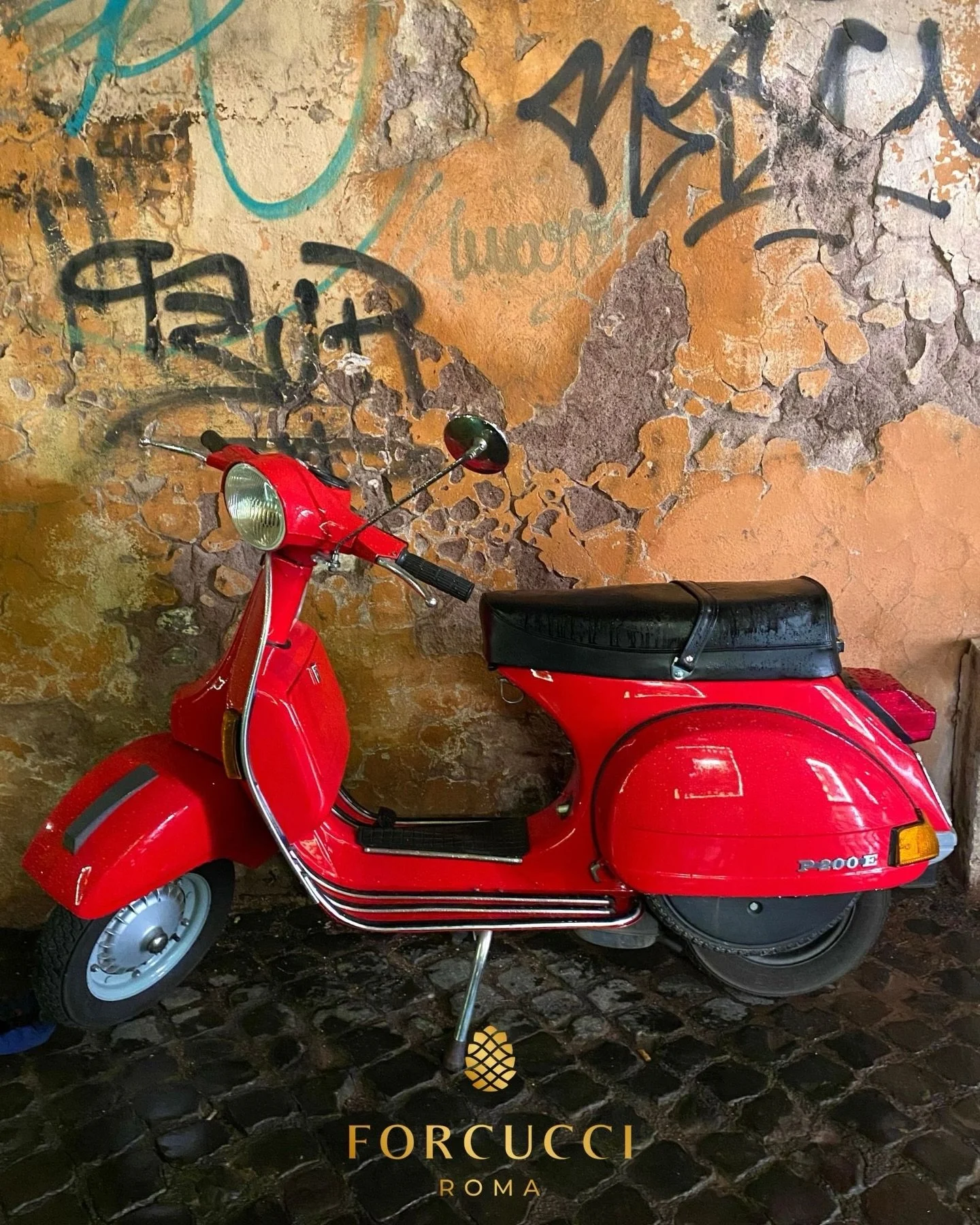 Lusso grezzo. 

Gritty luxury. 

Forcucci Roma. 

#forcucci #roma #beoriginal