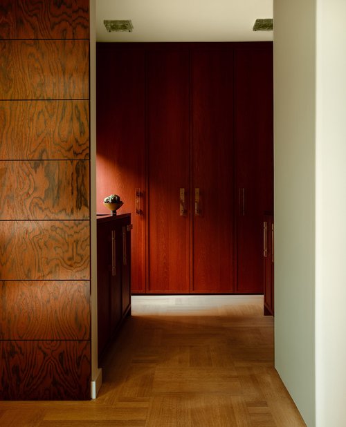 Collector’s Home by DAB Studio