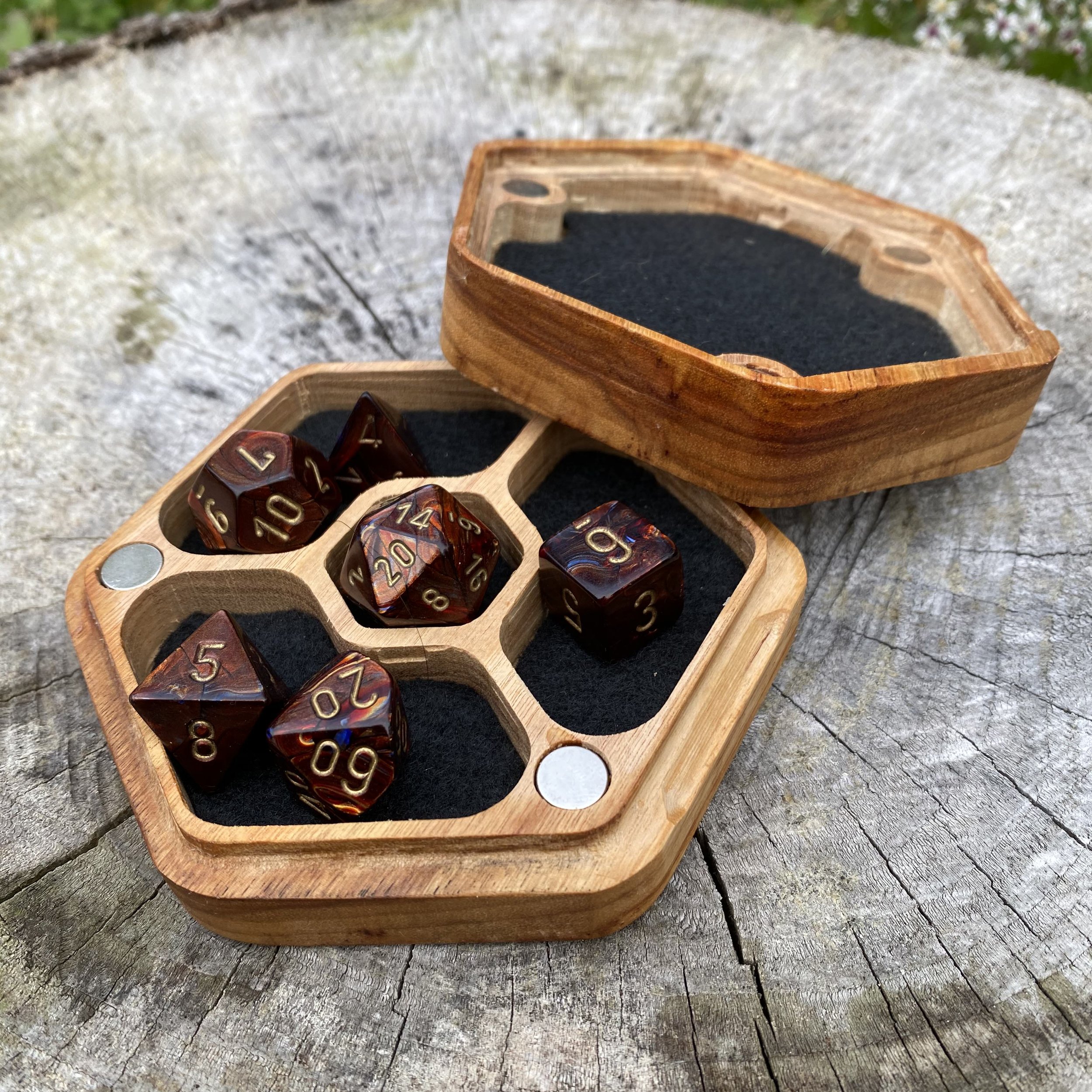 CurlyMapleDiceVault-1.jpg