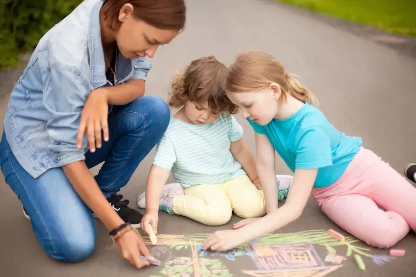 Collaborative, Proactive, and Grounded Nanny/House Manager for Family in Chicago, Illinois