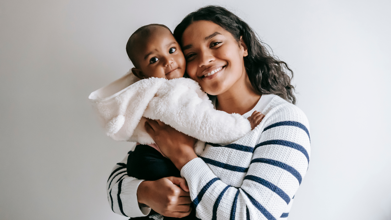 Warm, Professional, and Flexible Infant Nanny for Family in SoHo, NY