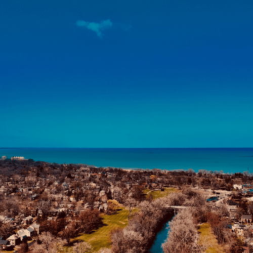 Wilmette Town with Lake Michigan in the background
