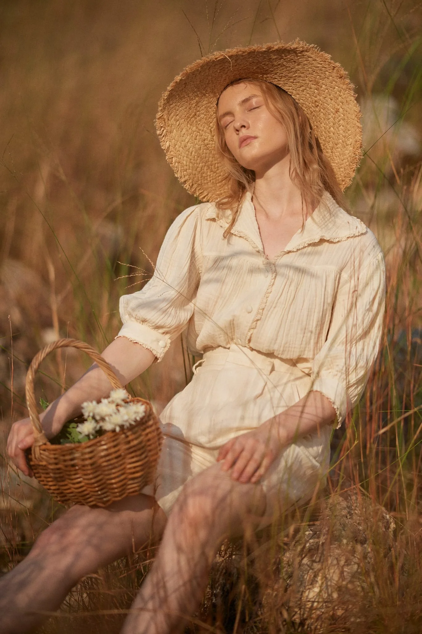 everythingestok-lookbook-campaign-181.jpg