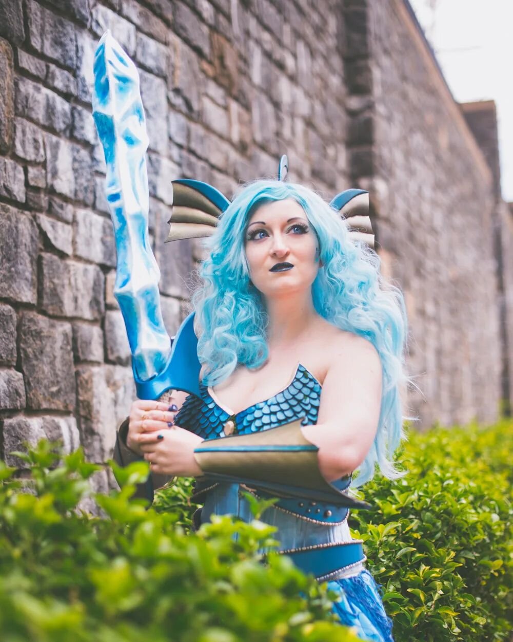 hi. this is the closest i'll get to a #StarWars cosplay. but hey, happy #May4th !

Photo Credit to bestest bean @depthoflight.photo

Original design Vaporeon inspired by a Valkyrie Eeveelution group liiiiiiike ages ago.

#MayThe4thBeWithYou #Vaporeon