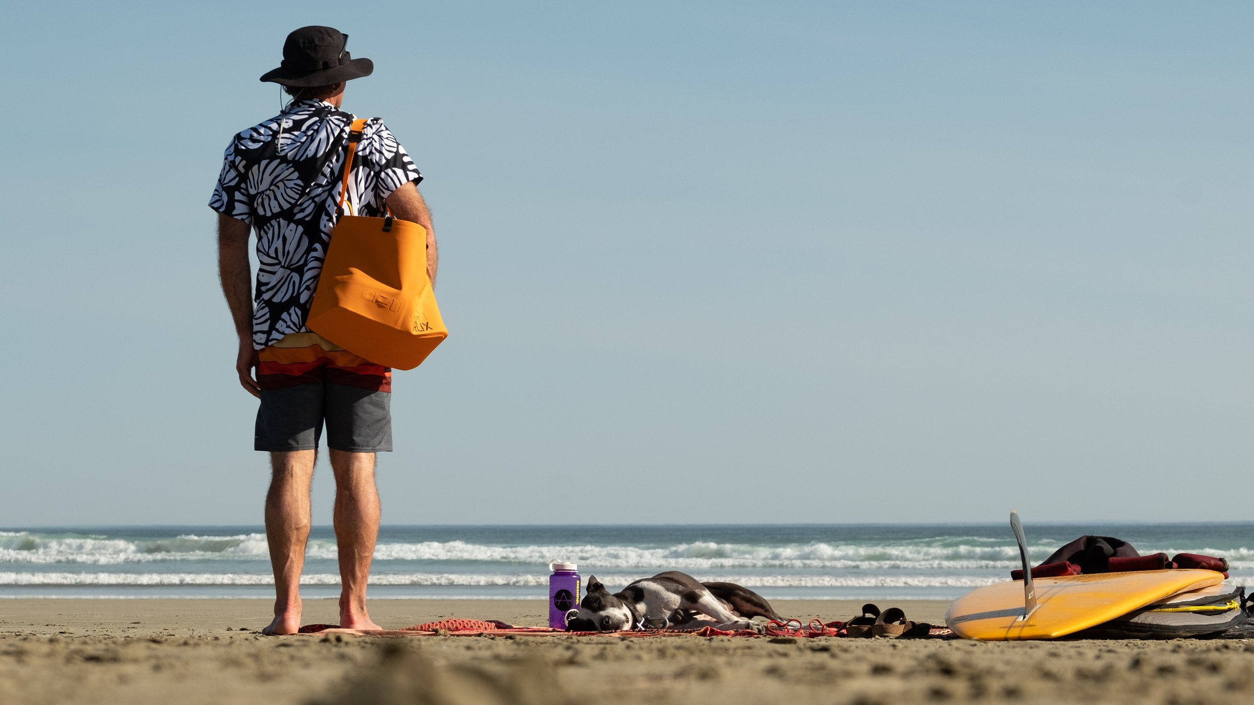 Deux coureurs habillés en vêtements de running de la marque Gorewear fournis par Reson8.