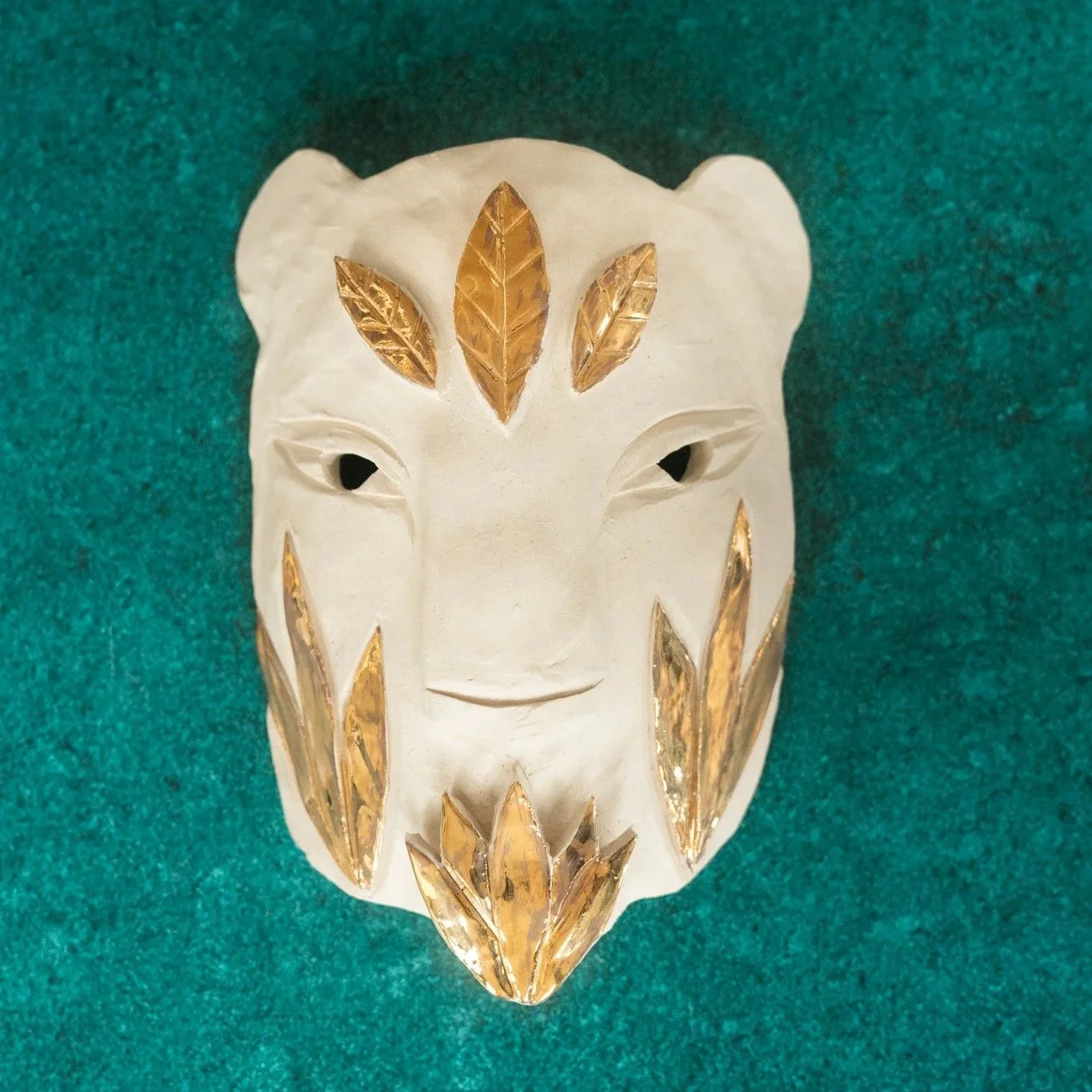 Sound Mask with Premium Gold