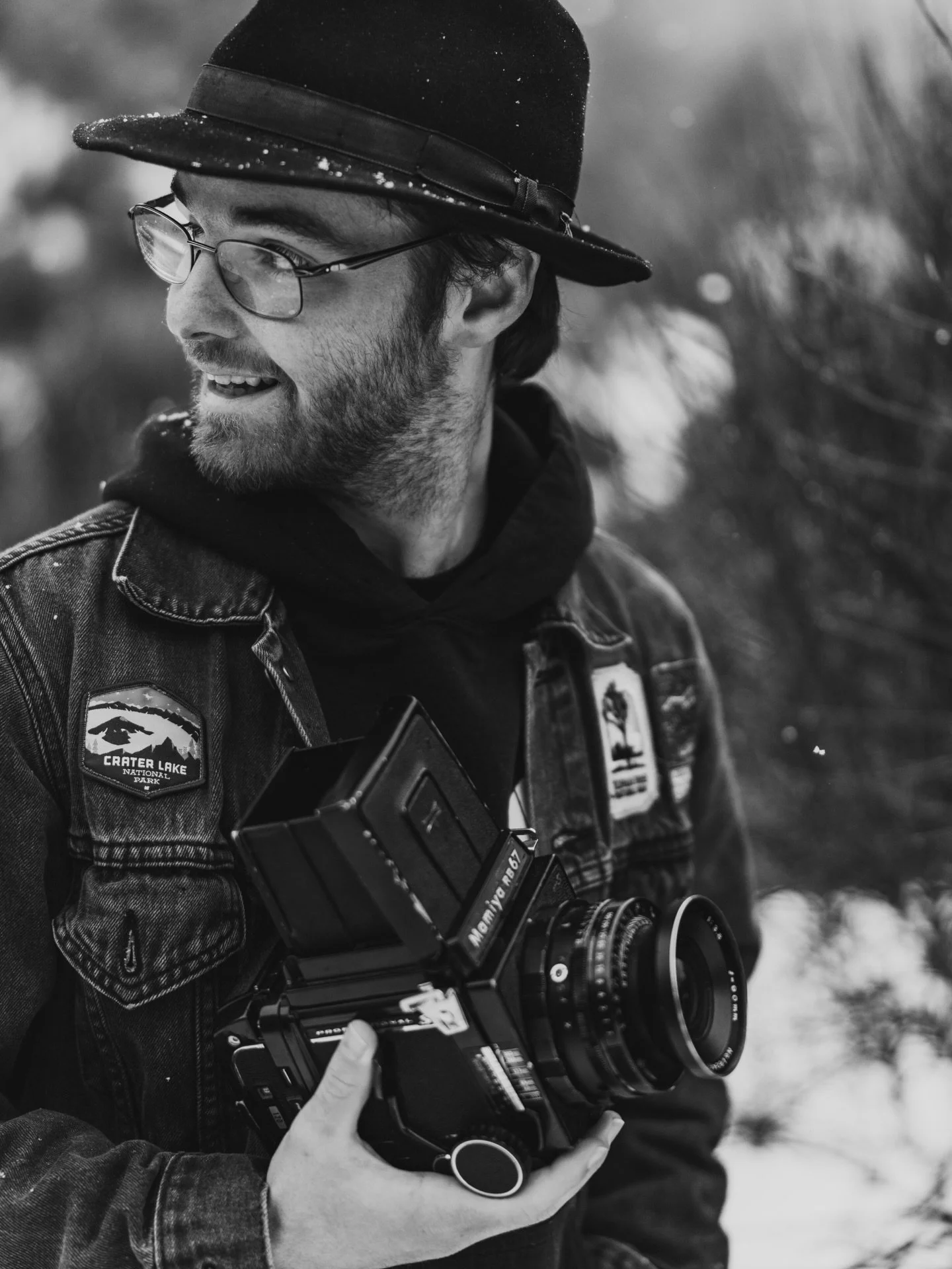 Well hello there!

I thought these amazing shots taken by @daniel28captures would be a great excuse to post myself for the first time in a while.

One of a few snow posts coming up, we certainly had some good shots in the hills around Healdsburg. How
