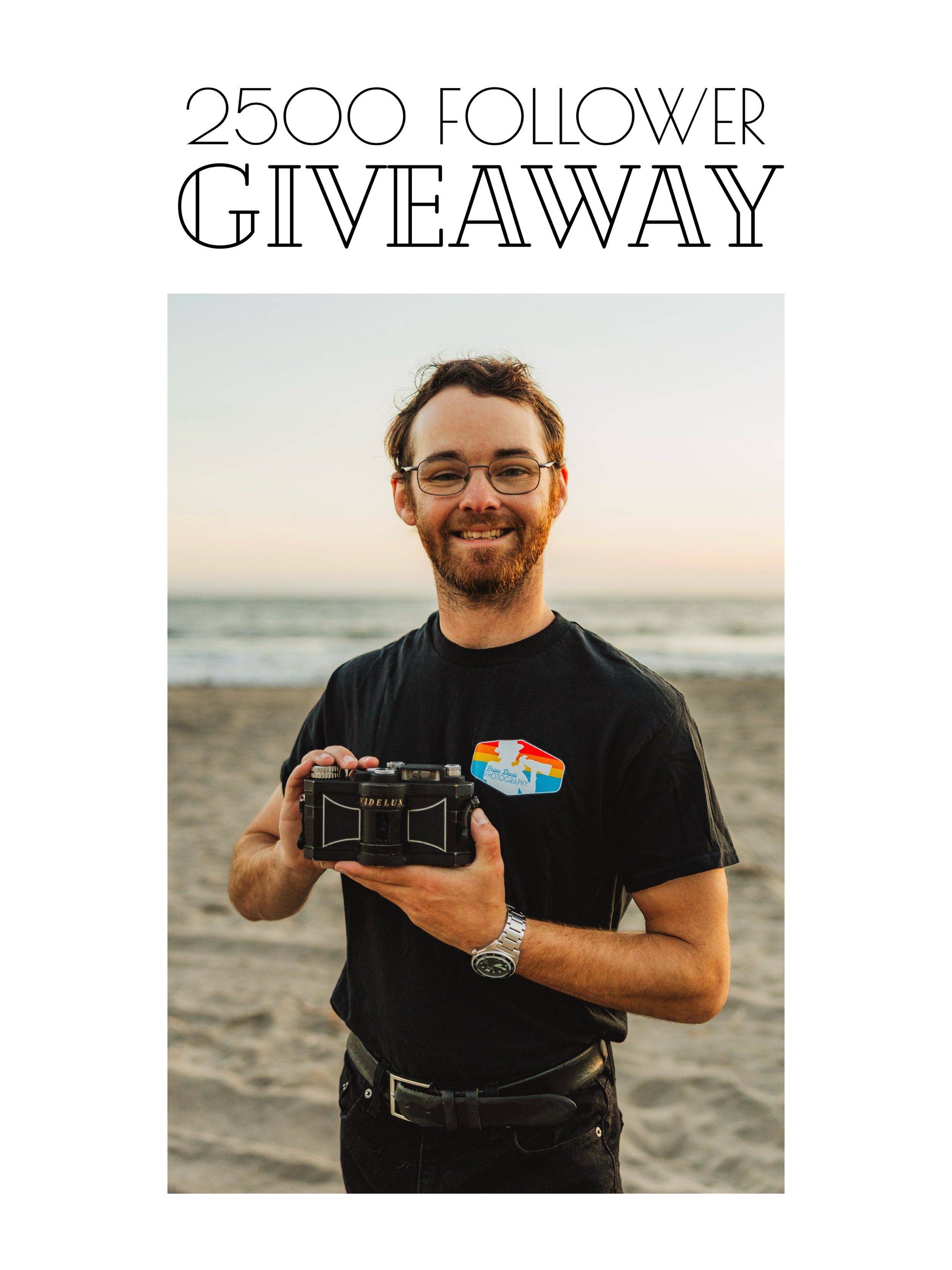 2500 FOLLOWER GIVEAWAY!!!

First, I wanted to say thank you to all of you for the continuing support of my page. I am very fortunate to do what I do and have you all as my wonderful audience and clients!!!

And now:
PHOTOSHOOT GIVEAWAY!

One lucky wi