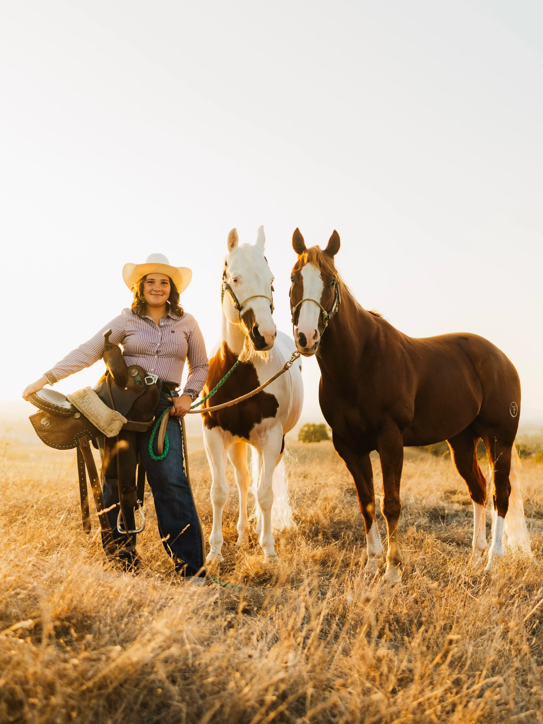 Something I really enjoy but don&rsquo;t get to do very often:
Western Photoshoots.
Frankly, any shoot involving large animals is a good time. In this case, Keira, who is a rodeo rider, wanted to show off her two horses Bugsy and Annie. Two very well