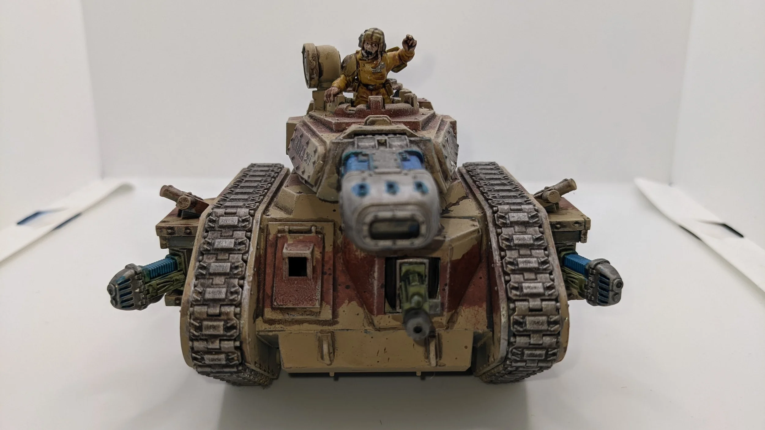 Cadian 201st Sand Shrikes Leman Russ Executioner Tank