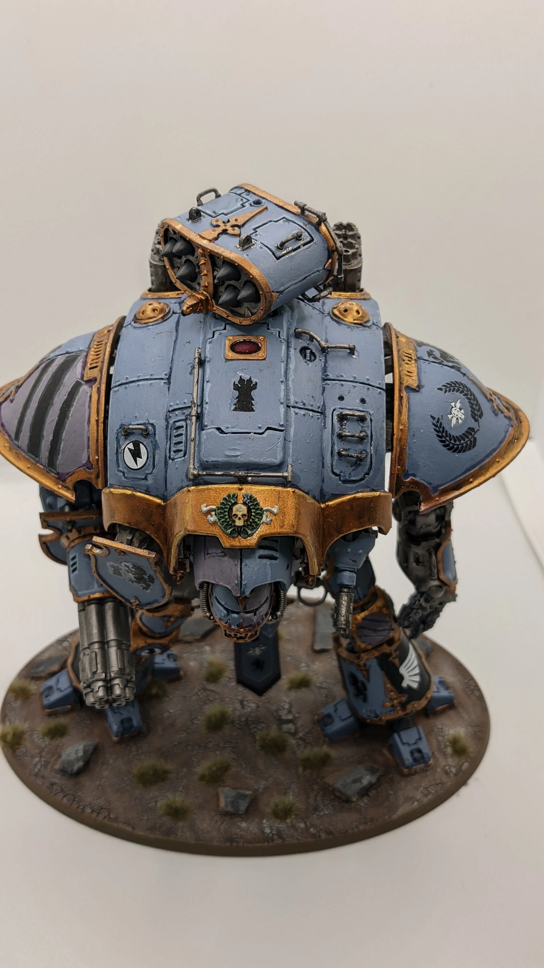 Imperial Knight Warden of House Vulpis