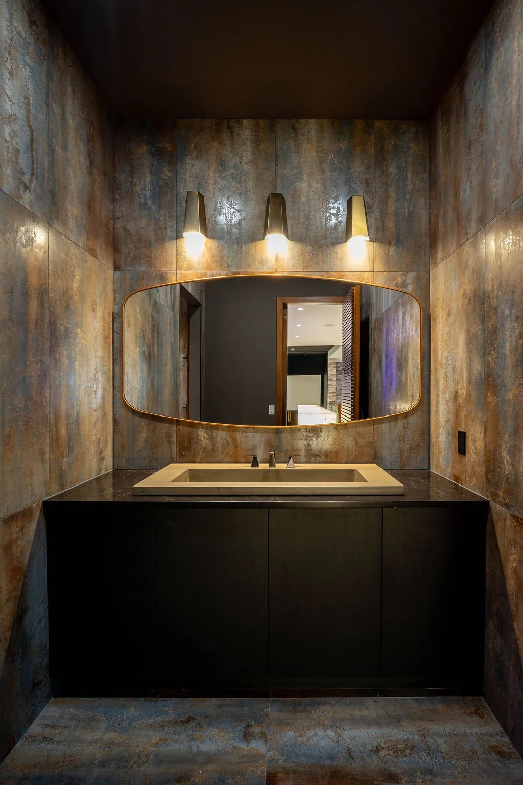 10 - Hidden Bathroom  ( Option 2 ).jpg