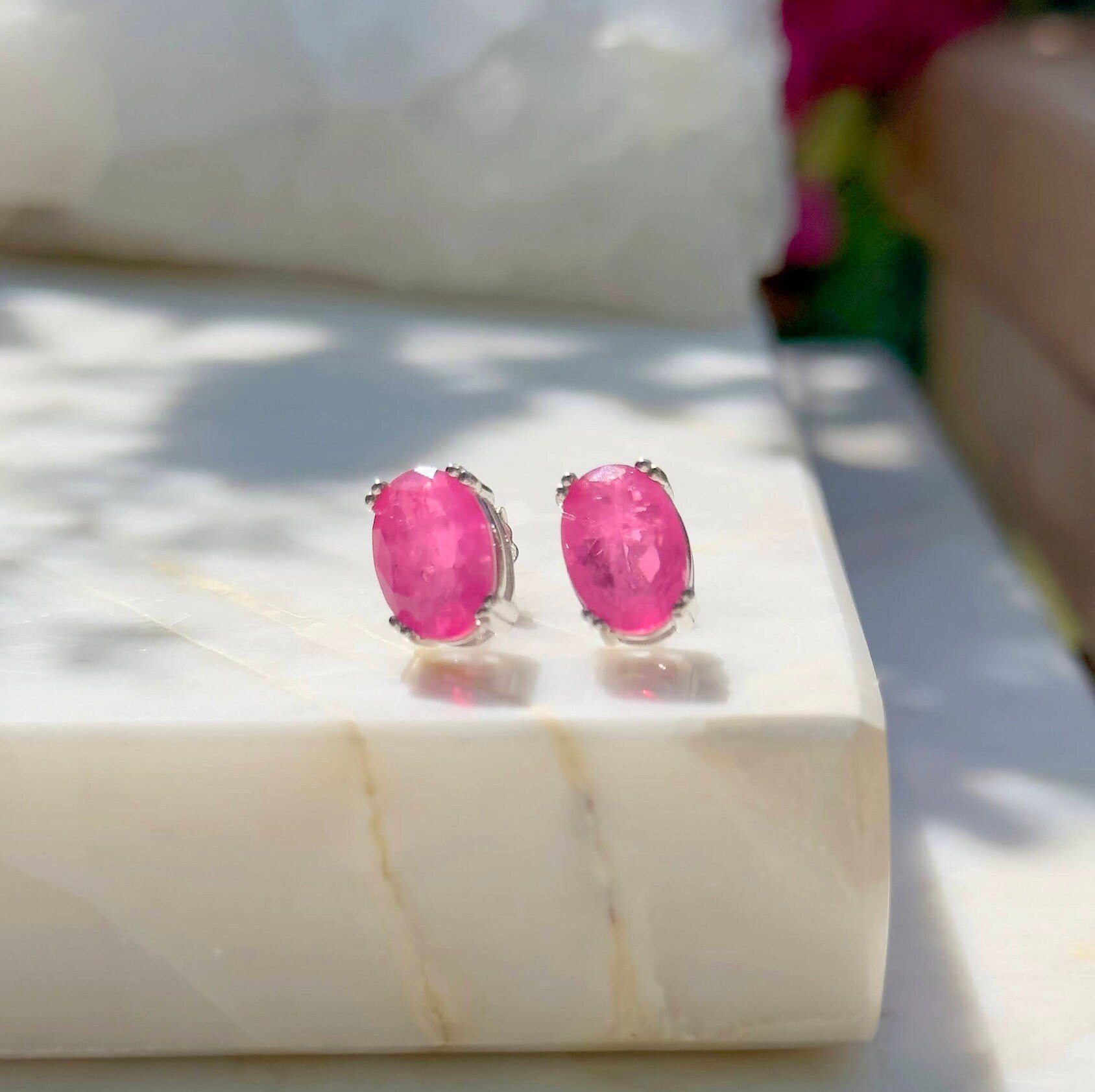 https://i.etsystatic.com/31936082/r/il/24180b/5681862428/il_fullxfull.5681862428_gt4u.jpg