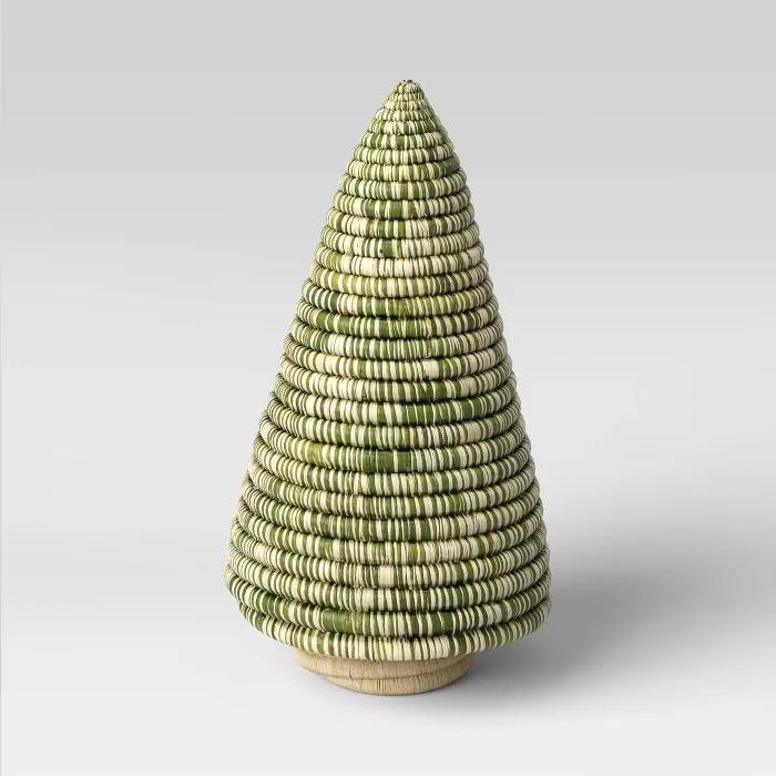 Large Woven Green Tree - Threshold.png