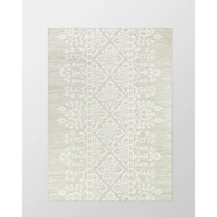 Filigree Outdoor Rug - Threshold™.png