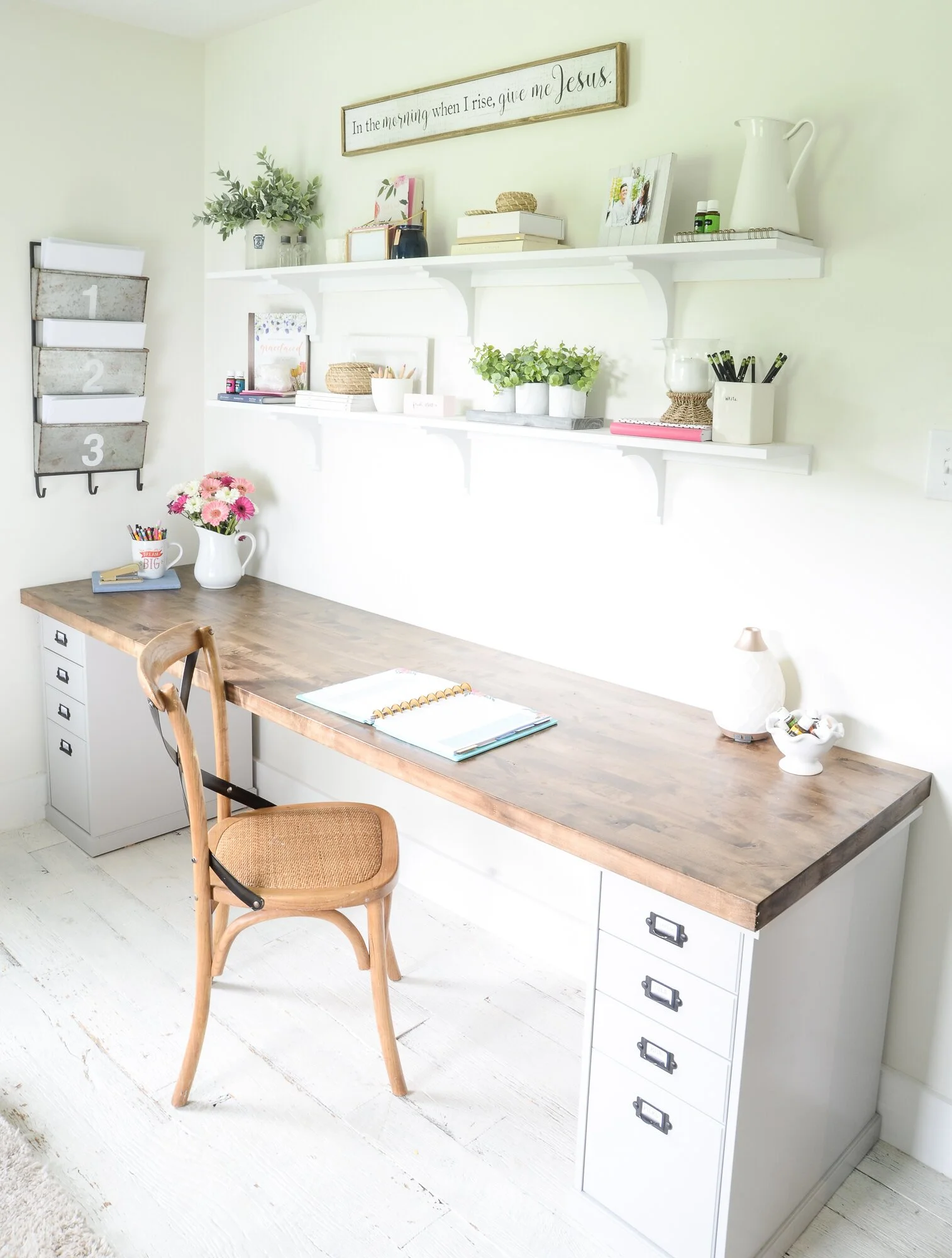 DIY-Butcher-Block-Desk-for-Home-Office-1-7-1.jpg