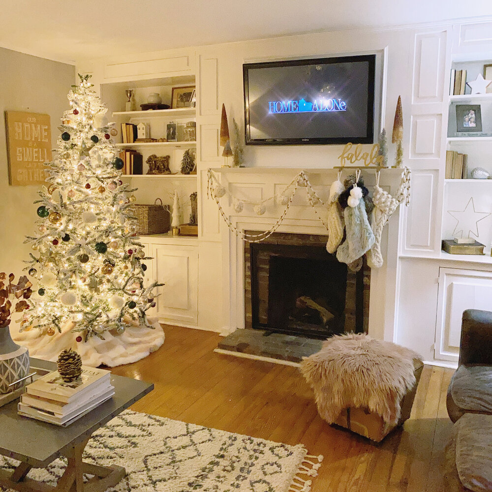 Every Christmas Episode from My Favorite TV Shows — Gathered Living