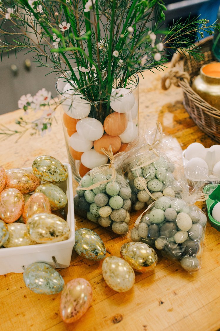 3 Easy to Make Spring Centerpieces — Gathered Living