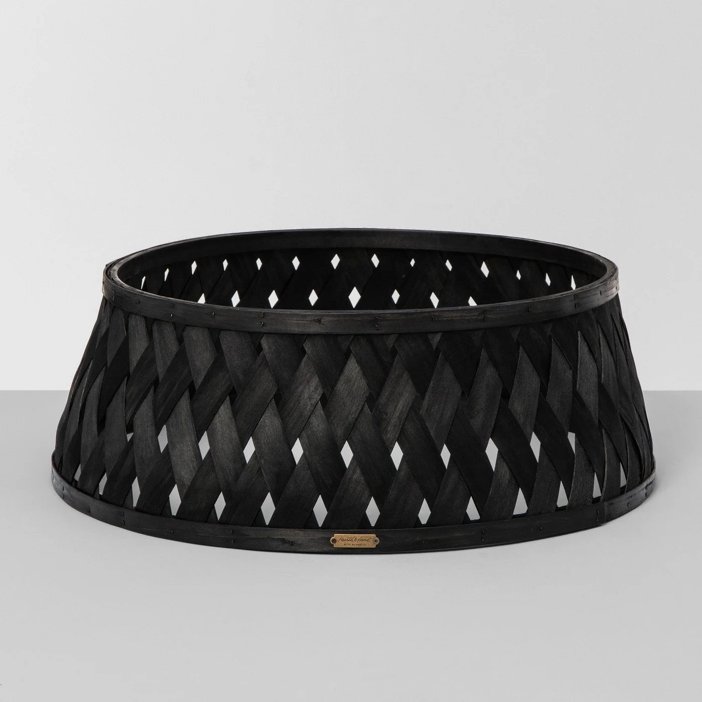 Definitely getting one of these wicker tree skirts!