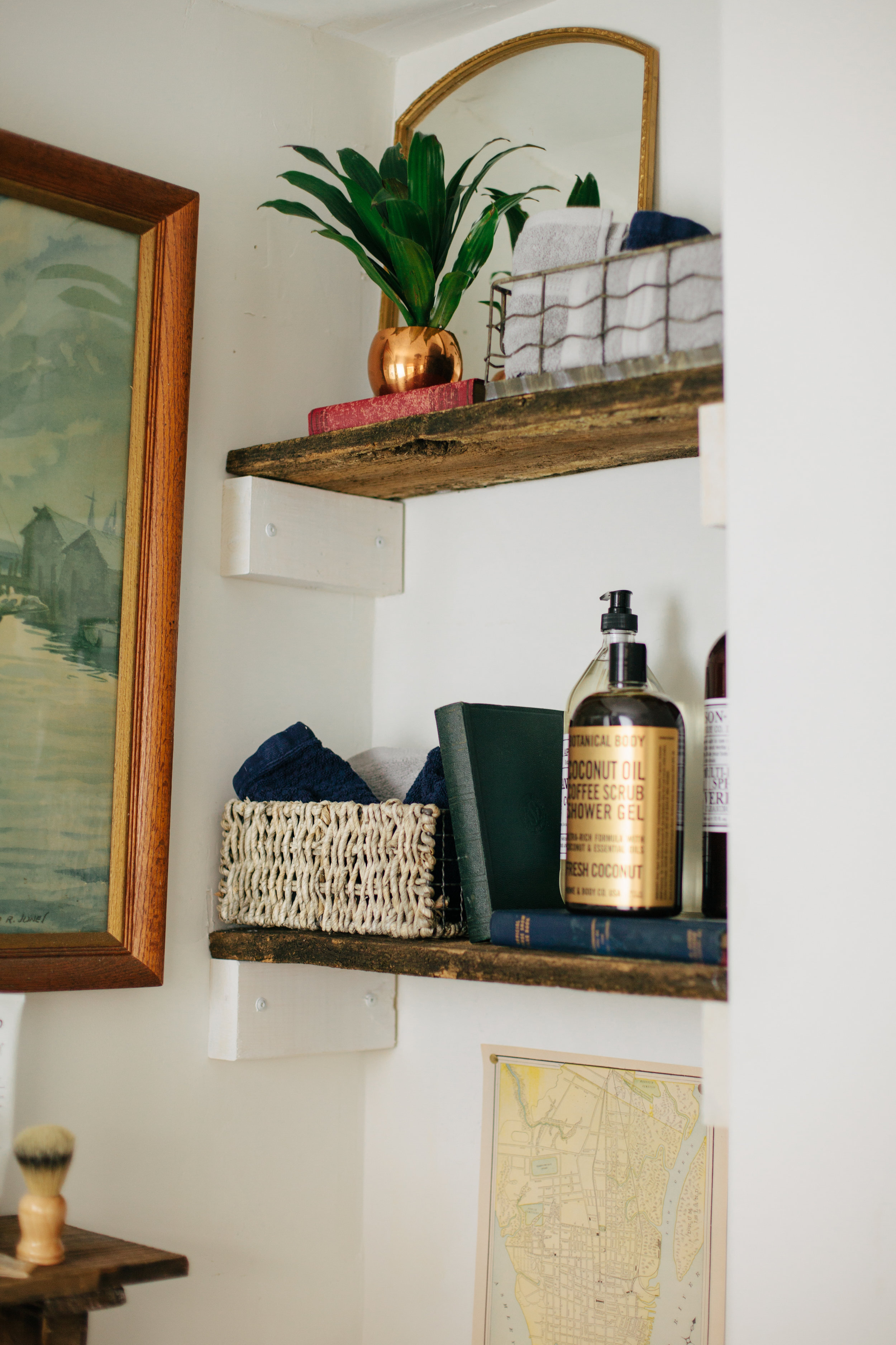 5 Steps to Styling Bathroom Shelves That Don't Look Cluttered