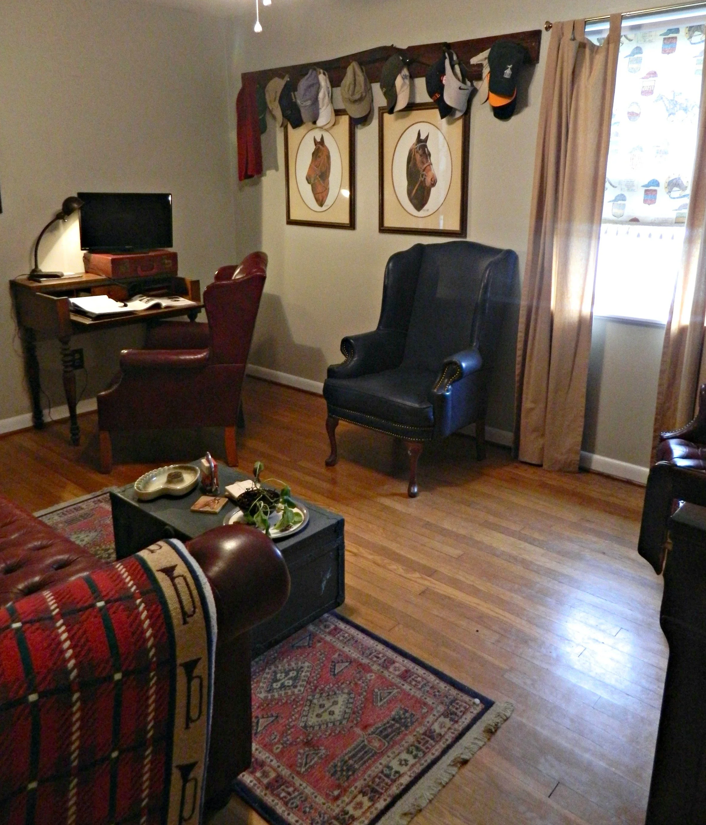 manroom1.jpg