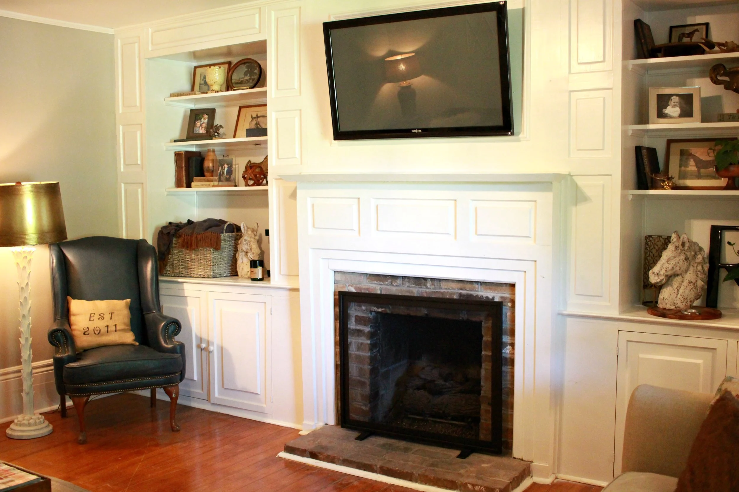 living room-after 5.JPG