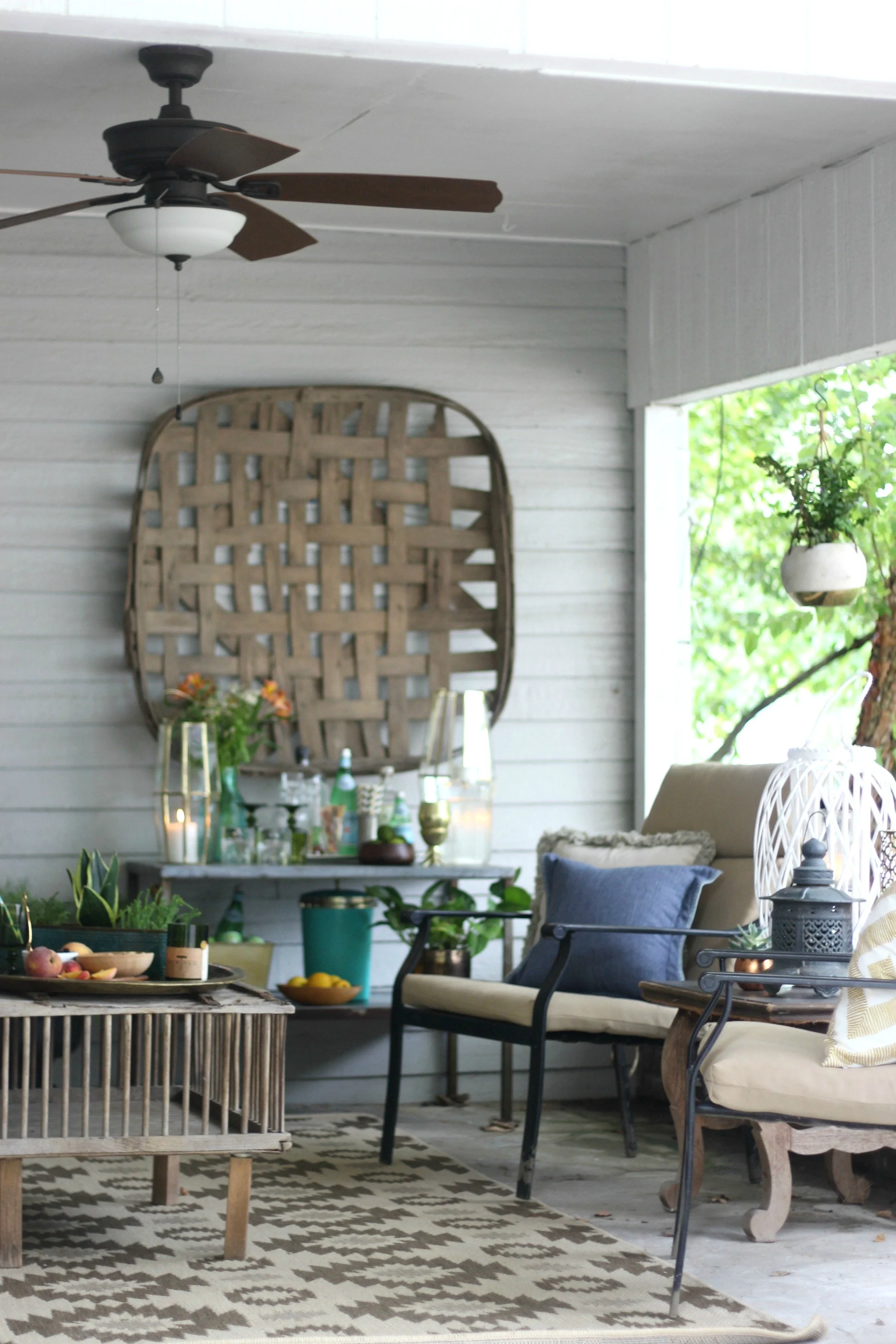 side porch- after 1.JPG