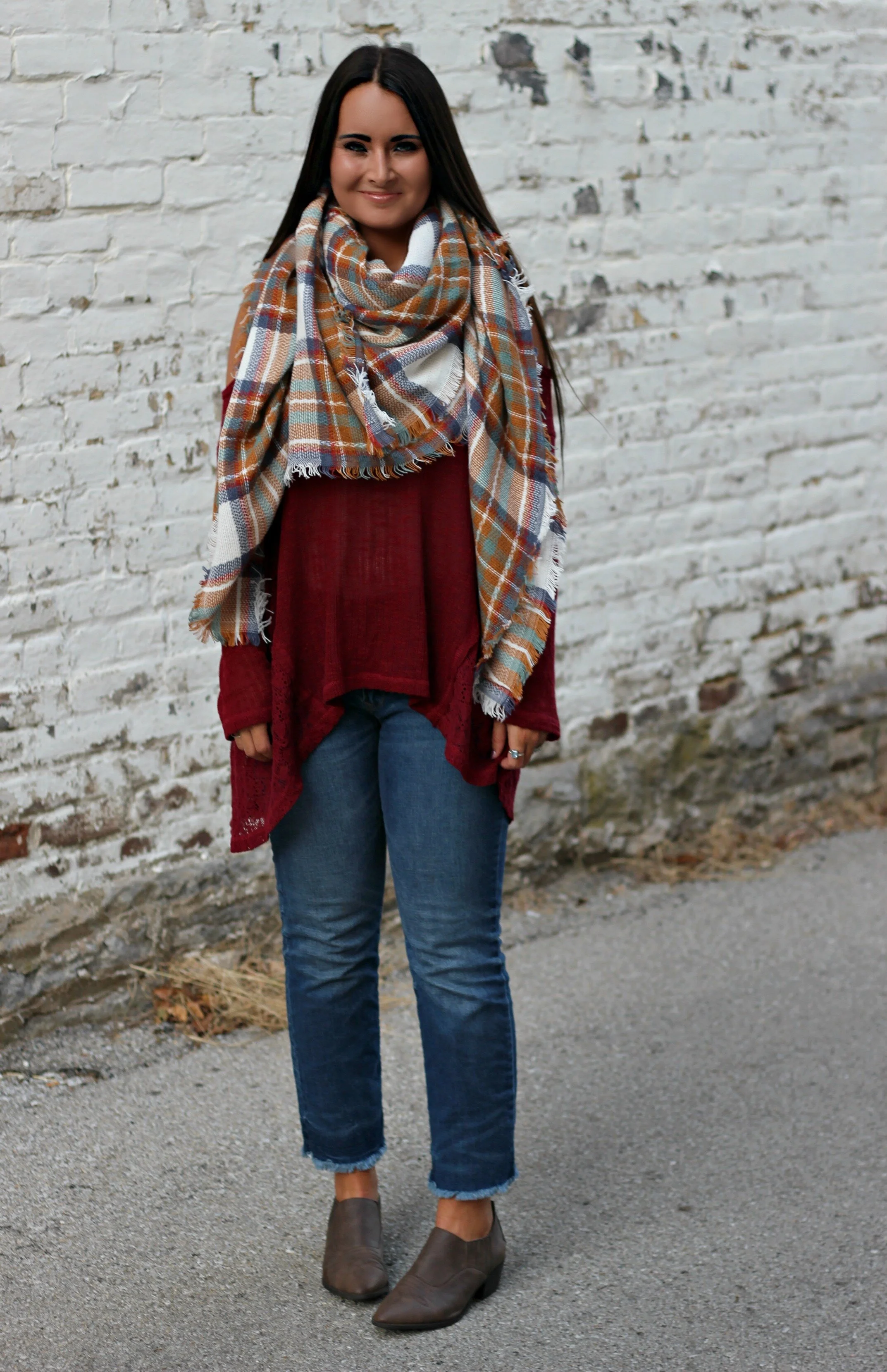 How to Tie a Blanket Scarf — Gathered Living