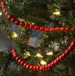 cranberry_red_bead_garland_medium.jpg
