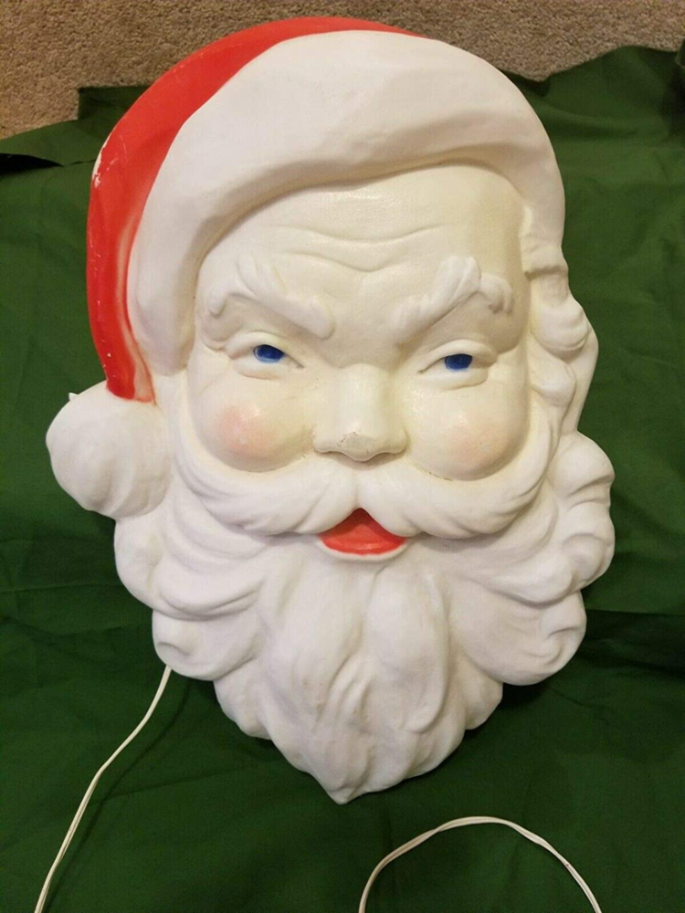 Amazon_com_+Vintage+Christmas+Santa+Head+Face+Blow+Mold+-+1989+Union+Products+21_×15_+_+Home+&+Kitchen.png