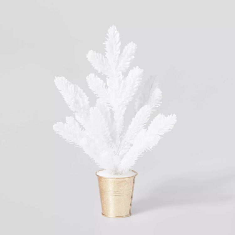 13in+Flocked+White+Christmas+Tree+in+Gold+Bucket+Decorative+Figurine+-+Wondershop.png