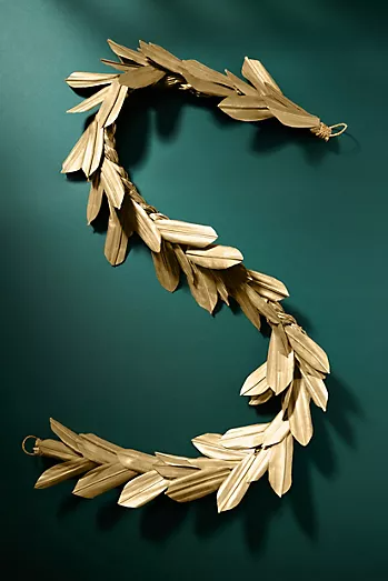 Christmas+Garland,+Wreaths,+&+String+Lights+for+Trees.png