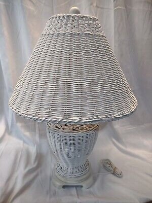 VTG 80's White Wicker / Rattan Table Lamp With Wicker Shade center lights up | eBay