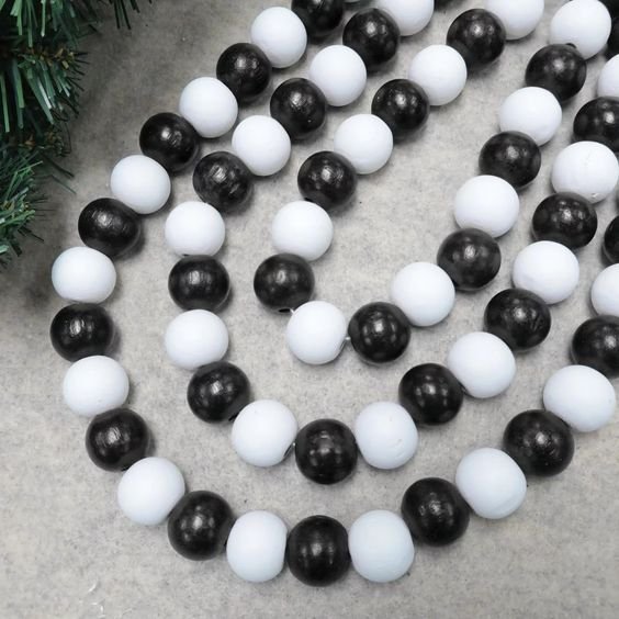Holiday Time 14mm Black and White Wood Bead Christmas Decorative Garland, 12 Feet - Walmart.com