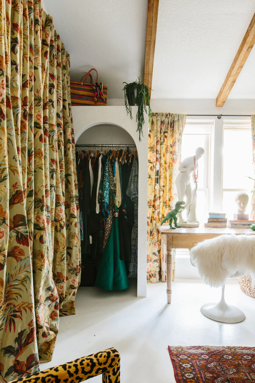 This Spirited Texas Home Is Mixing and Matching at Its Finest.png