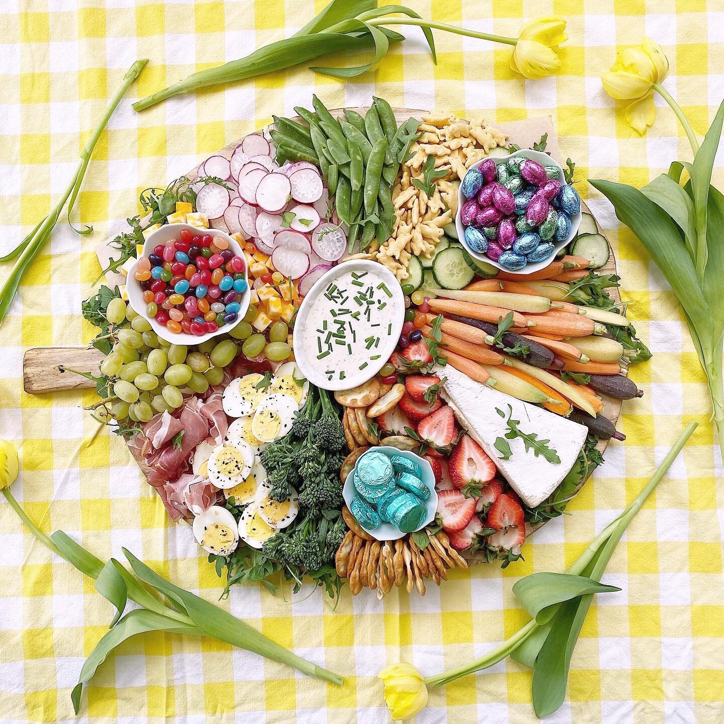 🌼SPRING RECIPE ROUNDUP 🌼 comment SPRING below for all the recipes! From cheeseboards, to snack mixes, to salads, brunch dishes, and more- I&rsquo;ve got everything you need for your spring entertaining or Easter gatherings! #gatheredlivingspring #g