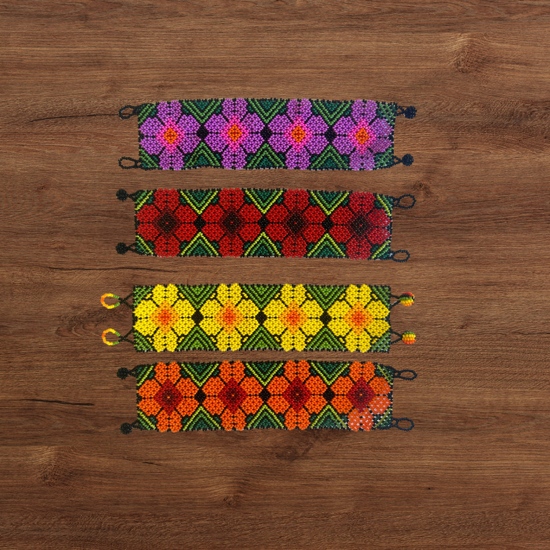 'Pulsera Tutu' Beaded Bracelets